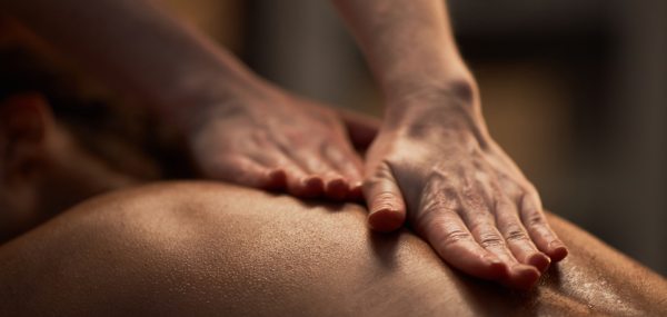 Massage bien-être et détente du dos à Mons